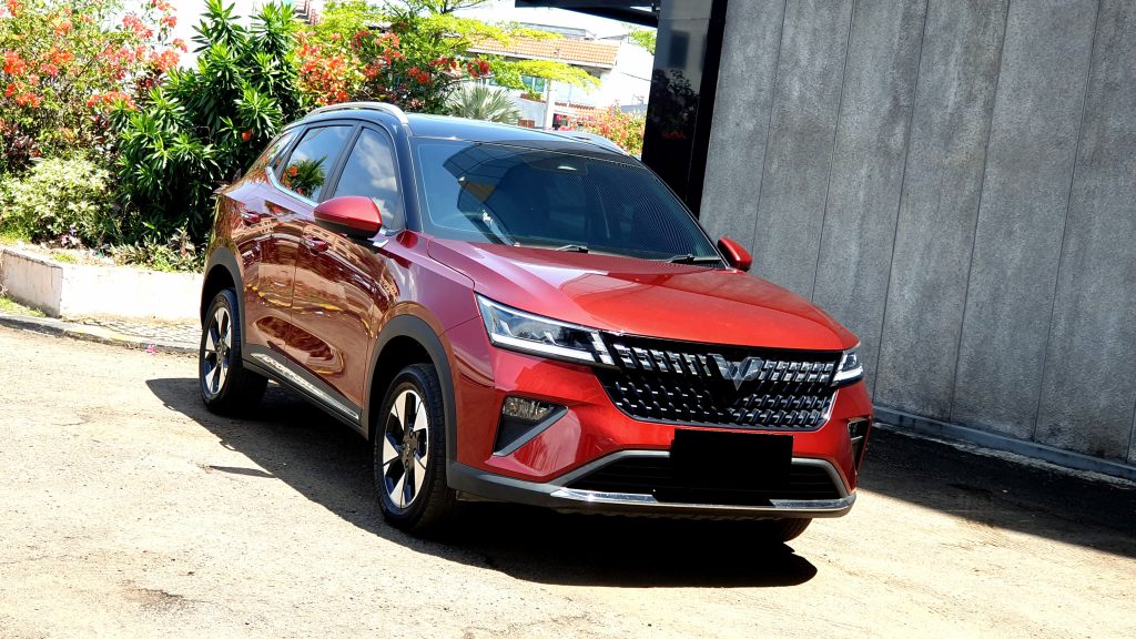 Wuling Alvez EX CVT AT Sunroof 2023